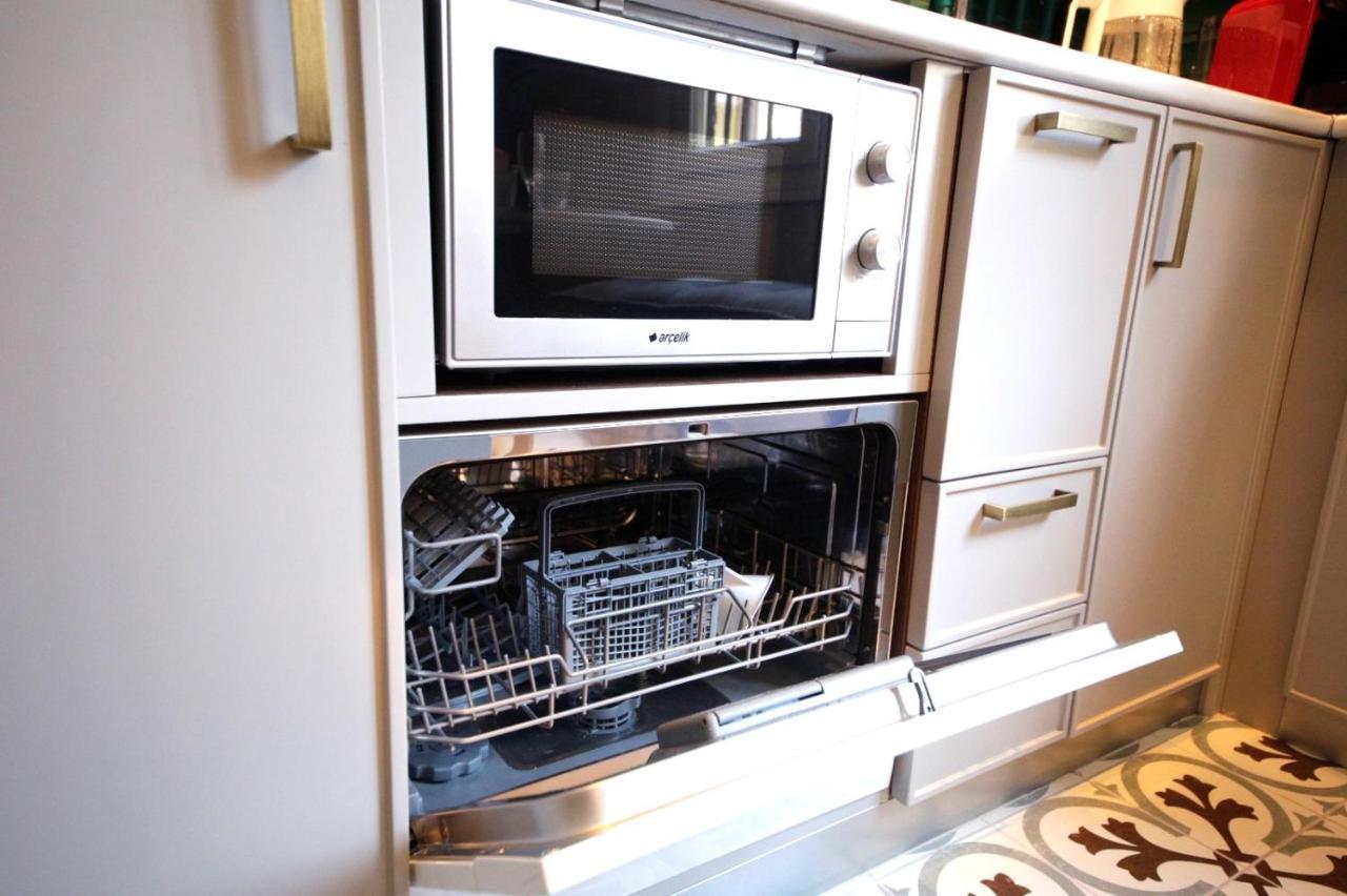Superior Refurbished Flat In The Heart Of Istanbulアパートメント エクステリア 写真